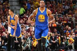 开云体育app-克里夫兰骑士力克老鹰，洛维得分领跑全场的简单介绍