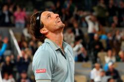 开云体育官网-法网碾压美网，辛纳惊艳四座