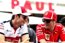 开云体育-关于索伯车队险胜雷诺车队，勒克莱尔扛起全队的信息