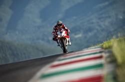 开云足球直播-哈利伯顿硬仗之王！尼克斯力克雄鹿，诠释唯一性的胜利