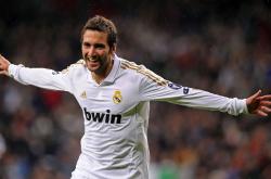 开云体育-欧冠半决赛之夜，爱德华兹如何成为胜负手