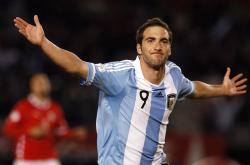 开云APP-绿茵绝杀与球台烽火，当葡萄牙利刃穿透韩国防线，马龙已点燃另一战场