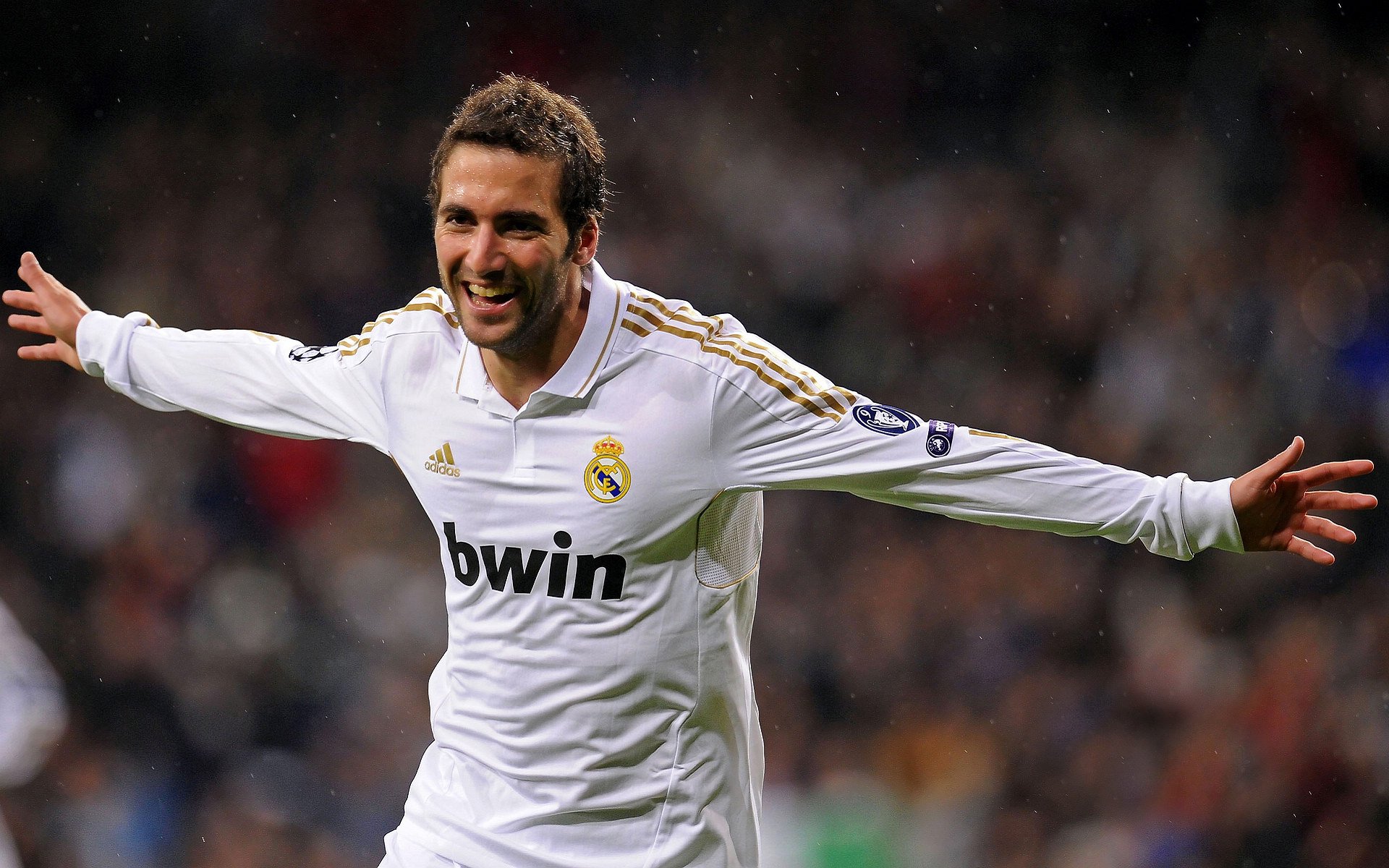 赛道之外，佩德里关键节点连续得分，F1年度争冠之夜的另类启示