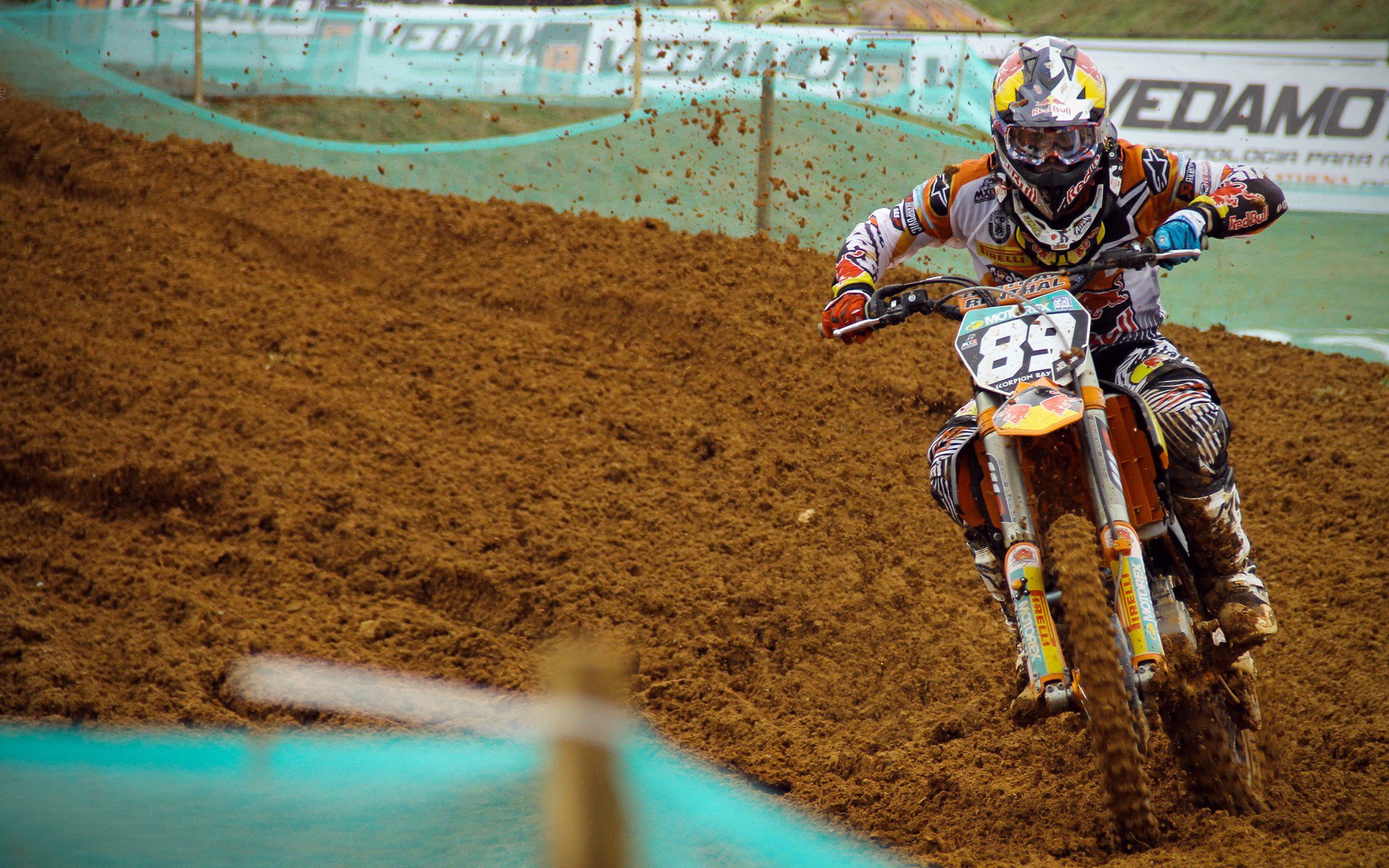 猛龙火力压制活塞，锡安季后赛抢七接管比赛，新王当立的时代回响